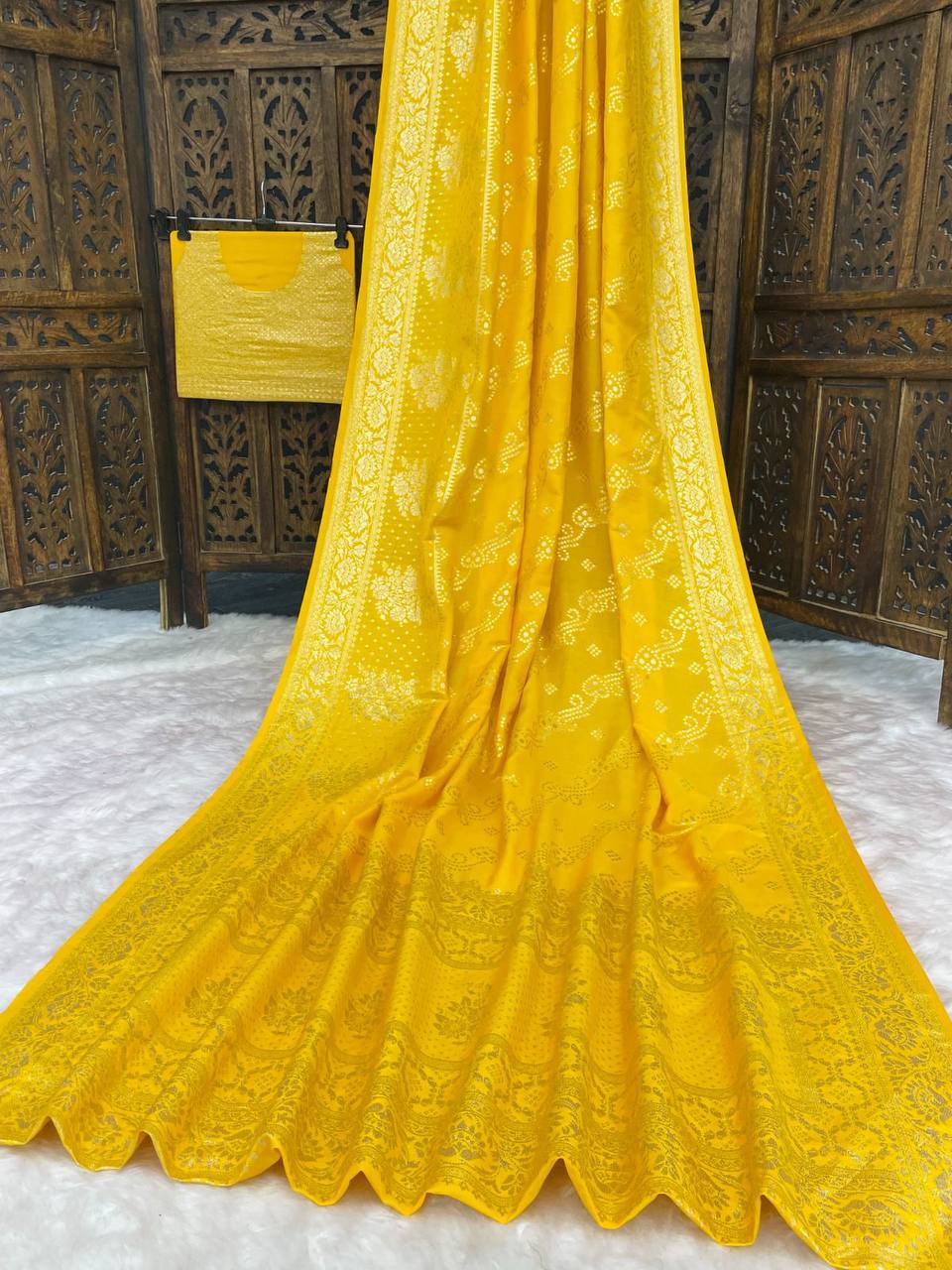 Elegant Pink Silk with Meenakari Work Saree