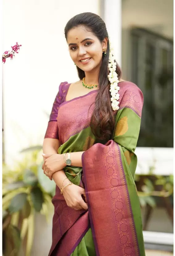 Green Zari Woven Kanjivaram Soft Silk South Indian Saree