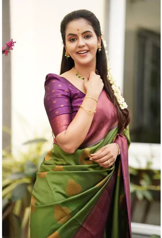 Green Zari Woven Kanjivaram Soft Silk South Indian Saree