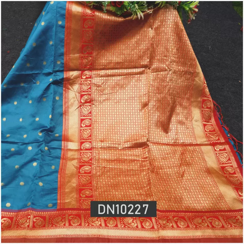 Golden Zari Weaving Banarasi Soft Silk Jacquard Saree