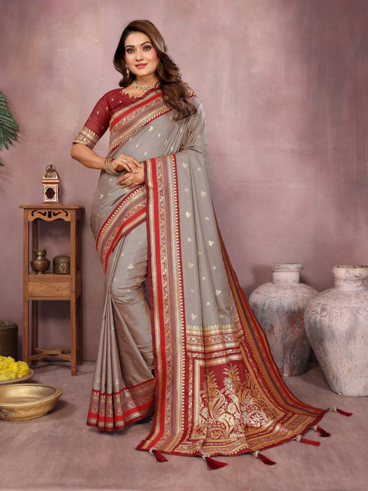 Gray Color Festive Wear Silk Rich Pallu Saree