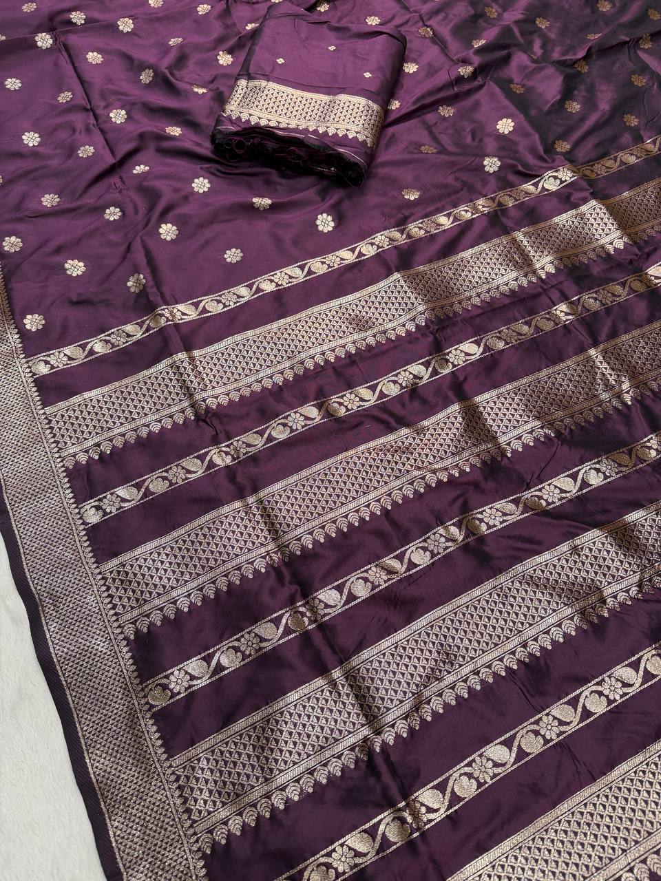 Exclusive Banarasi Jari Soft Silk with Zari Woven Saree