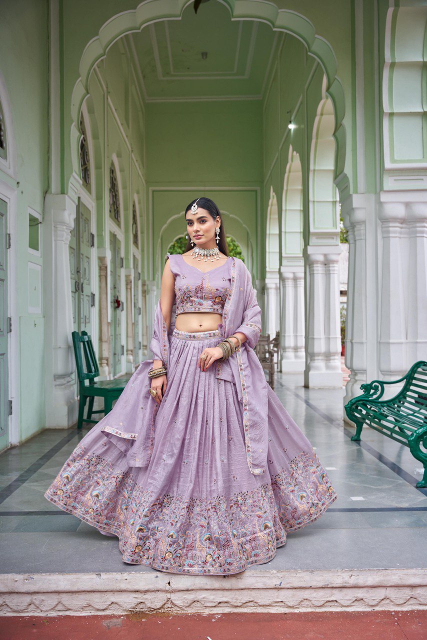 Stunning Rama Premium Gold Crush Thread Work Lehenga